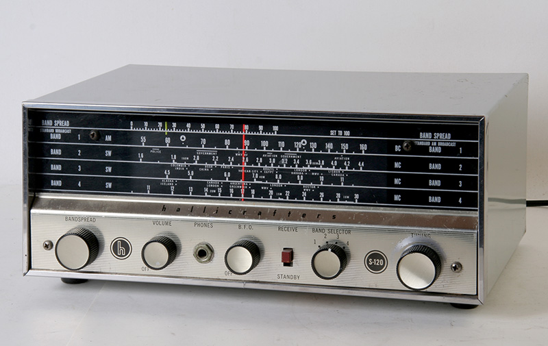 Hallicrafters S120 communicatieontvanger